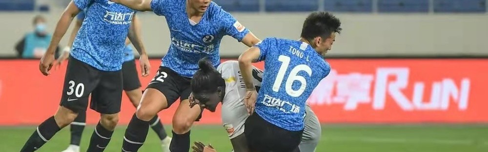  VAR争议判罚引热议，斯佩齐亚绝平球被判无效  