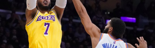 NBA,爱德华兹45分准绝杀尼克斯,森林狼加时逆转登顶东部