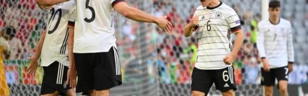  国际米兰提前五轮加冕意甲冠军  